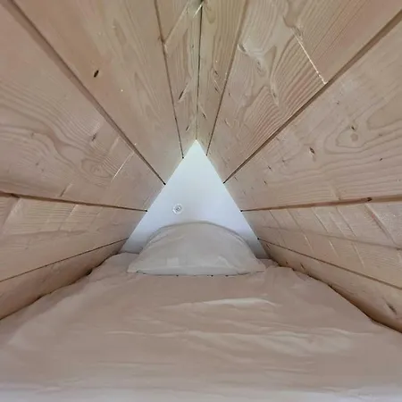 Les Deltas Du Chambon-sur-Lac